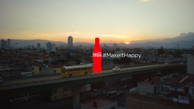 Makeithappy with #Hashtag Ad